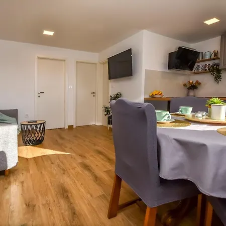 Apartments Monika
